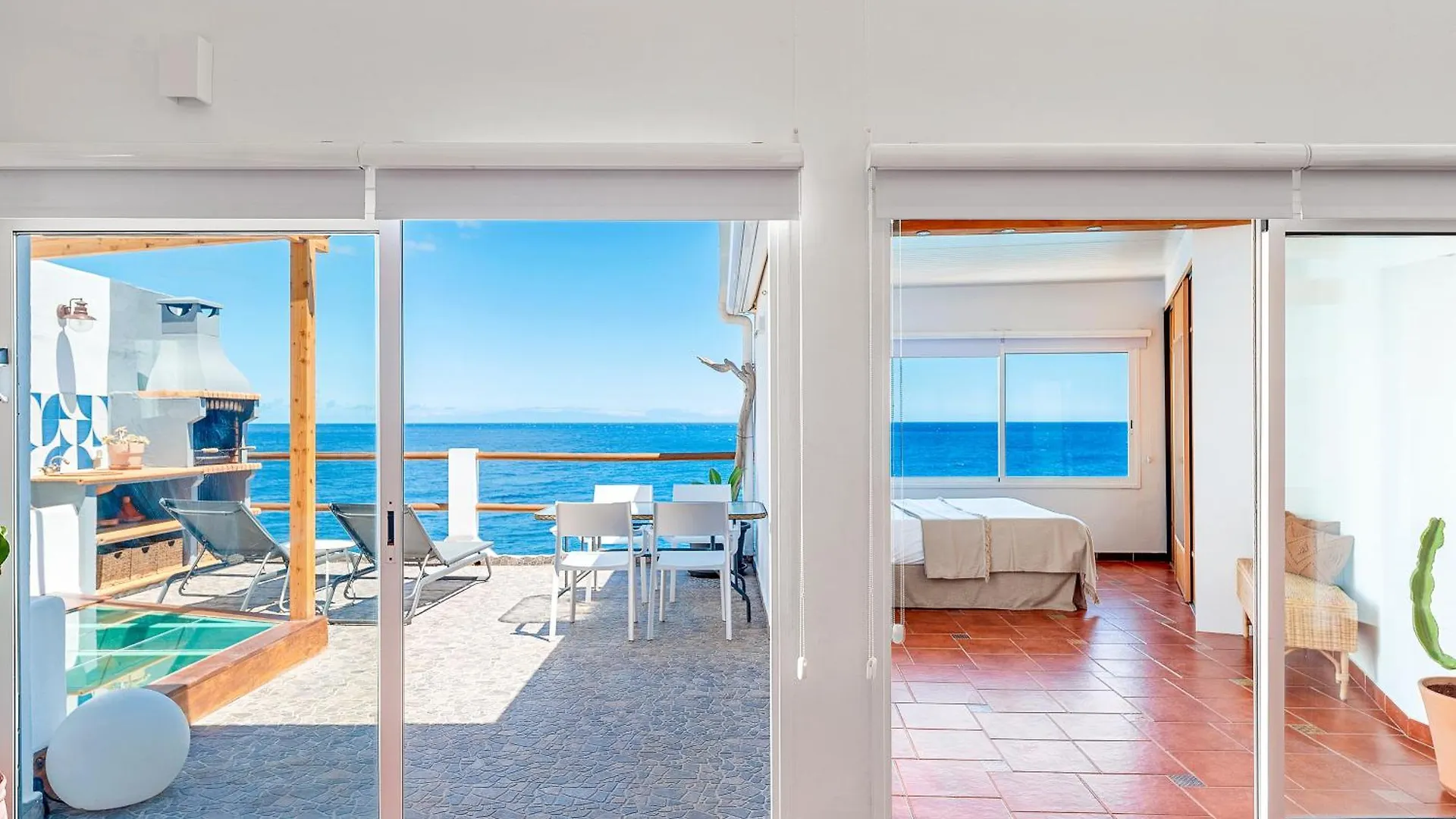 Luminous Loft Apartment Next To The Atlantic Ocean Radazul 0*,  Spain