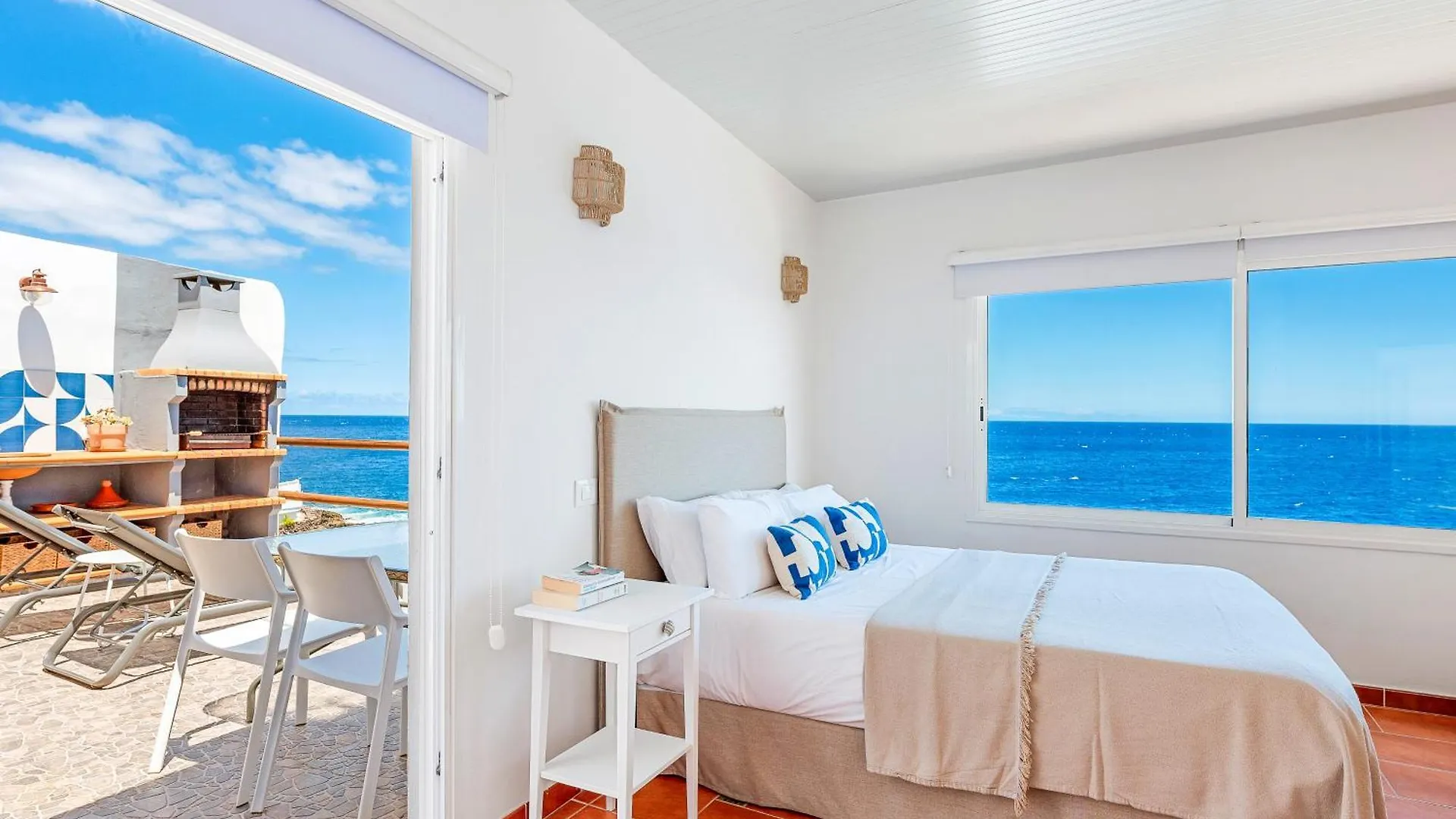 Luminous Loft Apartment Next To The Atlantic Ocean Radazul Spain