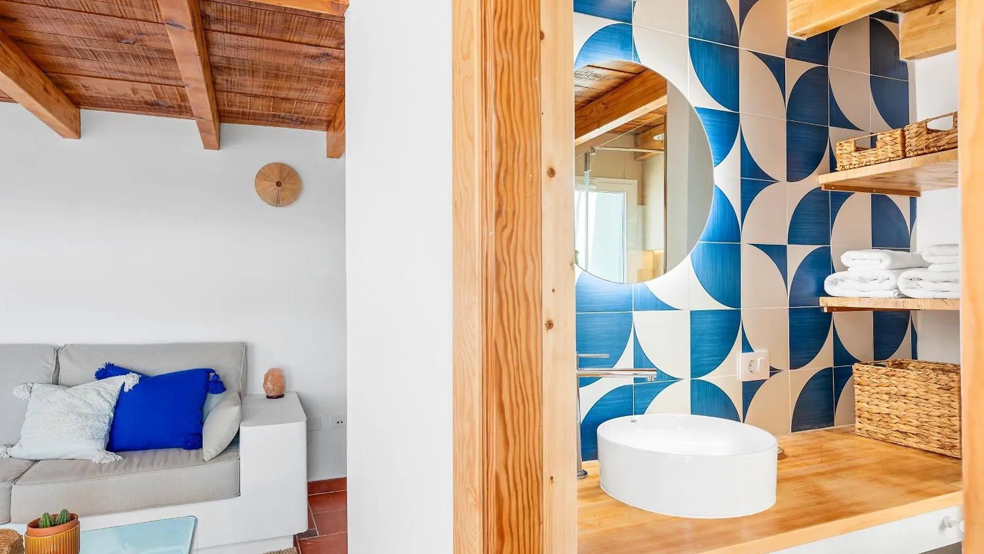 Luminous Loft Apartment Next To The Atlantic Ocean Radazul