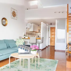 Marina Seafront 12 Apartamento