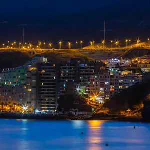 Coqueto En El Puerto Deportivo De Apartamento